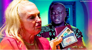 A little facial maintenance 🪞 darceysilva and staceysilvatv 5  darceysilva.Originalaudi darceysilva Original audio FACE FACE Sarina  EbySarina arina by