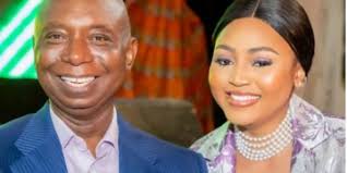 Super model Ama Amponsah draws attention