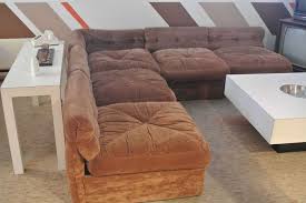 4 seating elements 1 corner element 1 pouf also 2 armrest and 5 clings for connecting the sofa together. Craigslist Montreal Digs Page 15