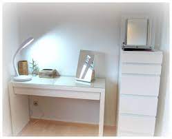 This table mirror may be bent but the straightforward expression makes it easy to place. Eine Neue Ordnung Malm Vanity Tysnes Room Makeover