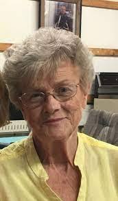 Margaret Lanham's Instagram, Twitter & Facebook