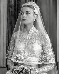 Grace Kelly S Wedding Dress Was Designed By Helen Rose A Costume Designer For Mgm And Was Gifted Grace Kelly Wedding Grace Kelly Wedding Dress Wedding Dresses