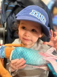 How long does the bus ride from airport to resort take?