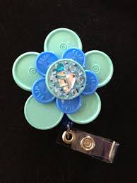 Badge Reel Made From Caps Off Medicine Vials Retractable Badge Holder Nurses Badge Reels Diy Retractable Badge Holder