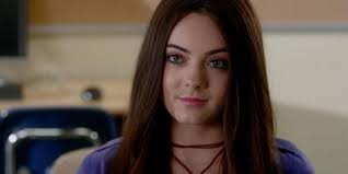 Pretty Little Liars: Why Emily Is Actually The Show's Main Character