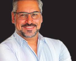 CV_08_12_P1 COVER.indd