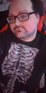 Gamer seeking gaming partners or DND group