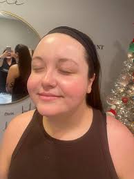 Nearly 5 years in the beauty industry and still obsessed with making my  clients feel their absolute best ✨ Offering luxury esthetic services in a  space designed for relaxation and results. Welcome