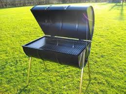1001 Idees Fabriquer Un Barbecue 40 Idees Diy Pour Cet Ete Fabriquer Barbecue Poele A Bois Diy Barbecue