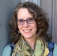 Loretta Barrett's Instagram, Twitter & Facebook