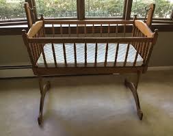 Vintage Wooden Rocking Cradle Baby Bed Swinging Wood Spindle Bassinet Baby Bed Bassinet Rocking Cradle