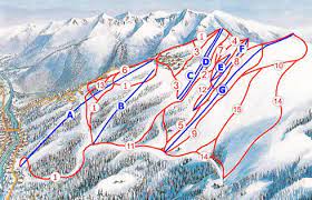Gli appartamenti, i bar e ristoranti e l'unico albergo sono adagiati sulle pendici dell'alpe e collegati tra loro dalle piste battute. Alpe Di Mera Skimap Org