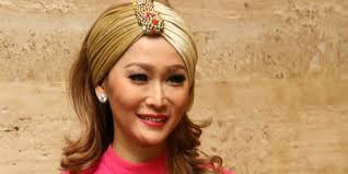 Unggah Foto ini, Inul Daratista Malah Dikira Roy Kiyoshi