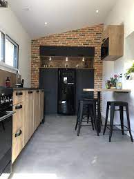 La cuisine marocaine moderne cuisine moderne et bois cuisine moderne noire et blanche cuisine dinatoire moderne modele de. Cuisine Industrielle 10 Idees Pour Suivre La Tendance Kozikaza