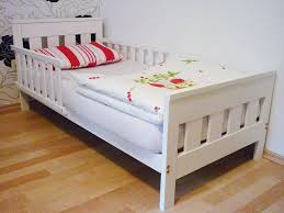 Bett babybett kinderbett 140×70 weiss landhaus weiss massivholz paidi joana gitterbett mit umbauseiten zum kinderbett 140×70. Kinderbett Junior Bett Ab Ca 18 Mon 140 X 70 Cm Kiefer Holz On Popscreen