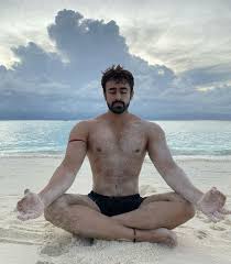 Pearl v puri (born 10 july 1989) is an indian television actor known for portrayal of mahir and mihir in naagin 3. Pearl Puri S Feet Wikifeet Men