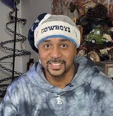 Mase released his debut studio album "Harlem World"