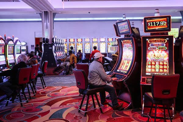 lavish-luck-casino