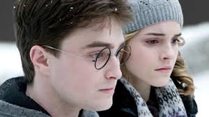 Dumblemore takes harry with him on a secret journey in which harry is a witness to the battle between good and evil. Harry Potter Und Der Halbblutprinz Kinderfilmwelt