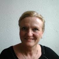 200+ perfiles de «Eissens»