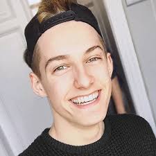 Adam Mach (TV Series 2016– )