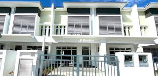 Indah sukajadi , batam kota, batam, batam, kepulauan riau was deleted, sold or offlined by agent, but we found properties for sale within 50.0 miles, in batam, sorted by nearest from bukit indah jl. Taman Serimbun Bukit Indah Property For Sale Rent Jb Realtor Ace Tan