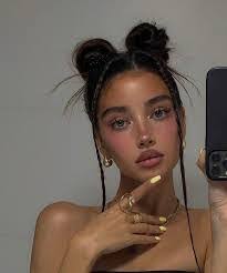 Odalys Vargas's Instagram, Twitter & Facebook