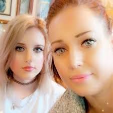 Danielle kershaw hart (@dk_kershaw)