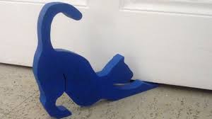 Cale Porte En Bois Chat Teinte Sculptures Gravures Statues Par Curiosite Bois Animales De Madera Figuras De Madera Cosas En Madera