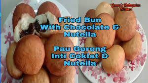 Uli hingga doh tidak melekat di tangan. Fried Bun With Nutella Chocolate Stuffed Pau Goreng Dengan Inti Nutella Dan Coklat Eggless Youtube