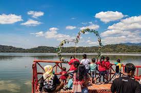 Page is not available on server. 5 Tips Naik Perahu Asyik Di Waduk Rowo Jombor Klaten Halaman All Kompas Com