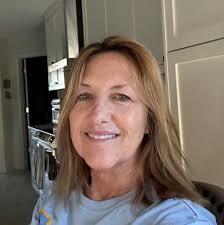 Notre Dame bans audio guides and airpods