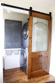 Comment Integrer Le Lave Linge Dans Son Interieur 31 Idees Deco Style Industriel Deco Buanderie Buanderie