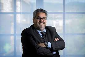 Elle y retrouvera son homologue olivier bianchi. Olivier Bianchi Maire De Clermont Ferrand Nomme Officier De L Ordre Des Arts Et Des Lettres Clermont Ferrand 63000