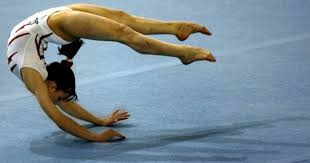 2006 World Champion Vanessa Ferrari Of Italy Gymnastics Kyfun From Gymnasts Meets Board Gymnastics Music Artistic Gymnastics Gymnastics Floor Music