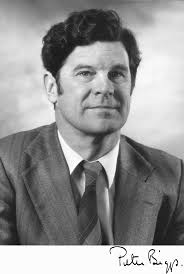 Peter Martin Biggs. 13 August 1926—27 December 2021
