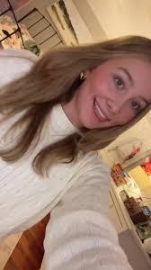 Eleanor Wilkinson's Instagram, Twitter & Facebook