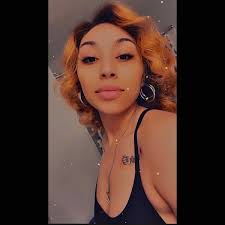 Atiya Clark (@atiyajanaec)