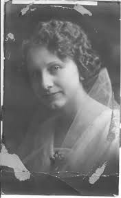 Mildred Lillian Krantz Holtz (1904-1991)