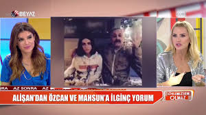Hazar ile birlikteyken her gün bir sürprizle karşılaşıyorum. Hazar Erguclu 19 Yas Buyuk Sevgilisi Onur Unlu Ile El Ele Youtube