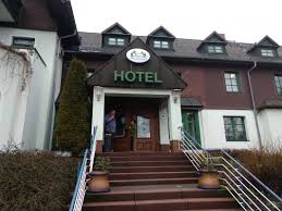 Unser hotel im herzen der rhön ist wundervoll gelegen auf dem 814 m hohen ellenbogen. Platze Stellplatze Platze Gh Eisenacher Haus Erbenhausen Stellplatzfuehrer De