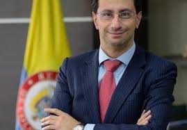 From wikimedia commons, the free media repository. Chiste De Ministro De Comercio Jose Manuel Restrepo En Twitter