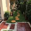 Taman minimalis depan rumah bertingkat. 1