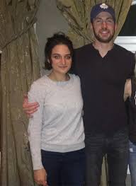 There's no love lost between chris evans and jenny slate. Chris Evans Dating Jenny Slate After Her Split From Husband Hollywood Life