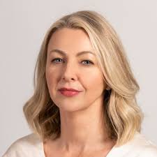 Barbara Carroll FCIPD Dip IoD