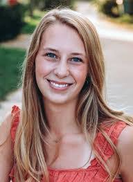 Rachael Howe's Instagram, Twitter & Facebook