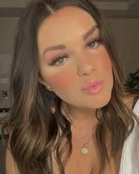 McKenna Sweeney (@mckenna_sweeney) • Instagram photos and videos