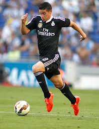 Con dos tantos de cristiano ronaldo, uno de james rodríguez, otro. James Rodriguez Von Real Madrid Redaktionelles Stockbild Bild Von Sport Welt 49579874