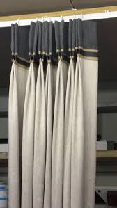 Ajoutez Des Bandes A Vos Traitements De Fenetre Pour Un Interet Et Une Personnalite Supplemen Drapery Treatments Curtains Custom Window Treatments