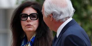 Bernard Arnault et Françoise Bettencourt Meyers sont l'homme et la femme  les plus riches au monde